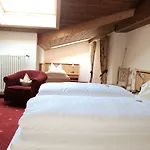 Gaestehaus Menkenbauer Inkl. Chiemgaukarte 3*