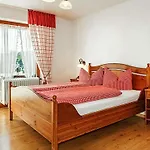 Gaestehaus Menkenbauer Inkl. Chiemgaukarte 3* Ruhpolding