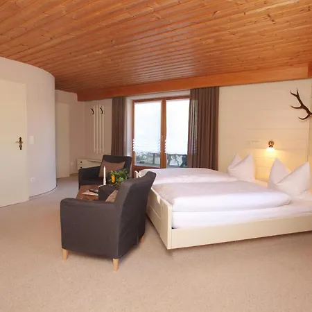 Gaestehaus Menkenbauer Penzion 3*