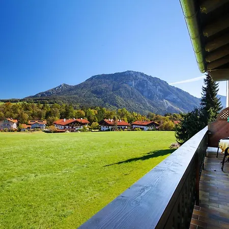 Gaestehaus Menkenbauer Penzion Ruhpolding