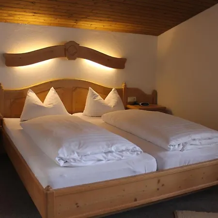 Gaestehaus Menkenbauer Penzion