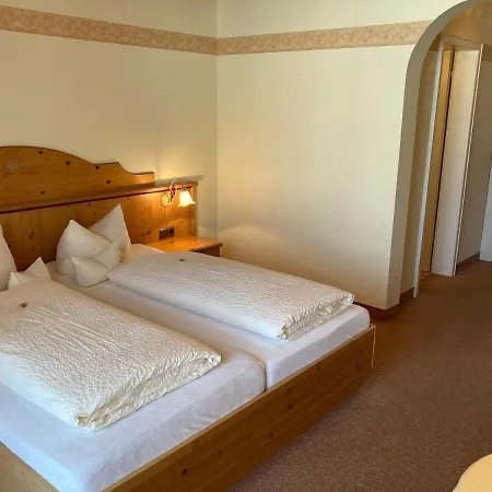 Konukevi Gaestehaus Menkenbauer Inkl. Chiemgaukarte 3*