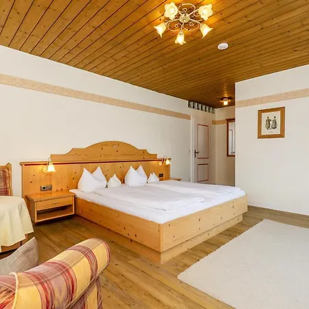 Gaestehaus Menkenbauer Inkl. Chiemgaukarte 3* Ruhpolding