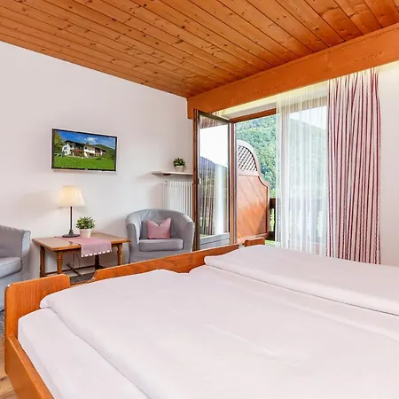Gaestehaus Menkenbauer Inkl. Chiemgaukarte 3* Ruhpolding