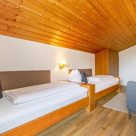 Gaestehaus Menkenbauer Inkl. Chiemgaukarte 3* Ruhpolding