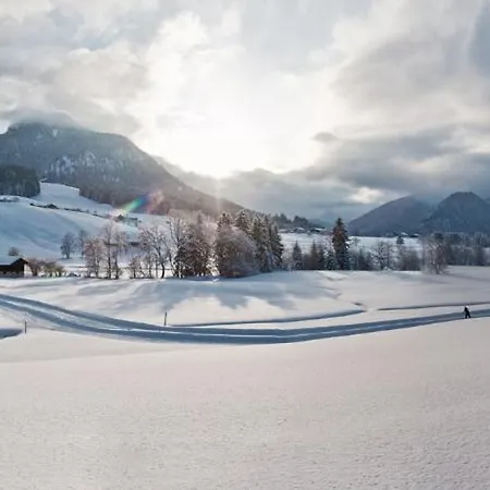 Gaestehaus Menkenbauer Inkl. Chiemgaukarte 3* Ruhpolding