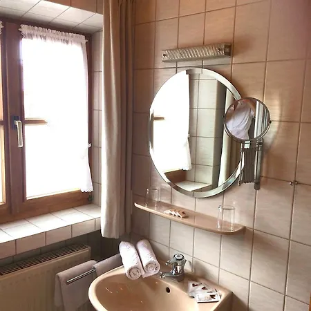 Gaestehaus Menkenbauer Inkl. Chiemgaukarte Konukevi