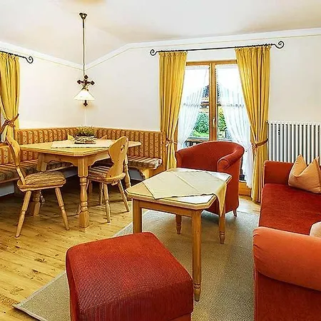 Penzion Gaestehaus Menkenbauer 3*