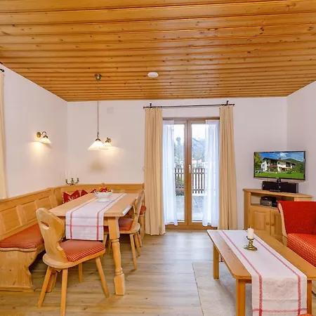 Gaestehaus Menkenbauer 3*