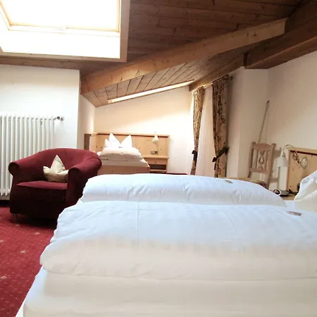 Gaestehaus Menkenbauer Inkl. Chiemgaukarte 3*