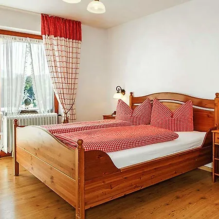 Gaestehaus Menkenbauer Inkl. Chiemgaukarte 3* Ruhpolding