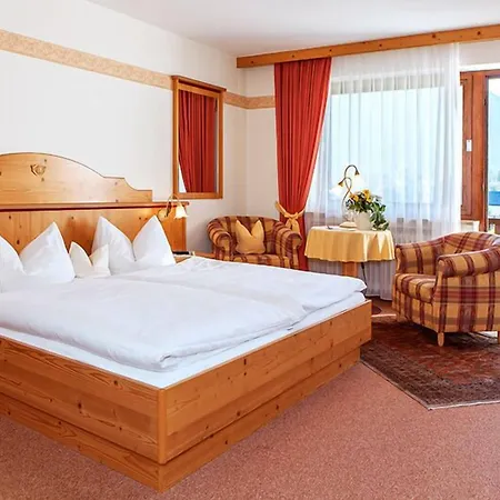 Gaestehaus Menkenbauer Inkl. Chiemgaukarte Konukevi