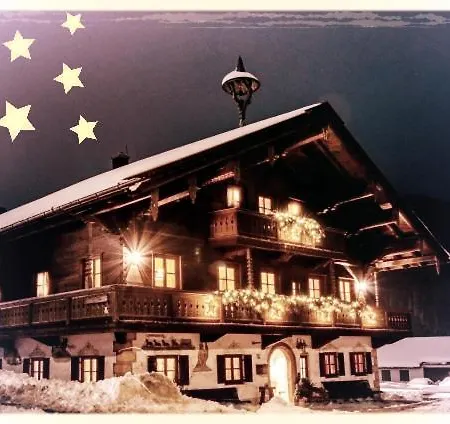 Gaestehaus Menkenbauer Inkl. Chiemgaukarte 3*