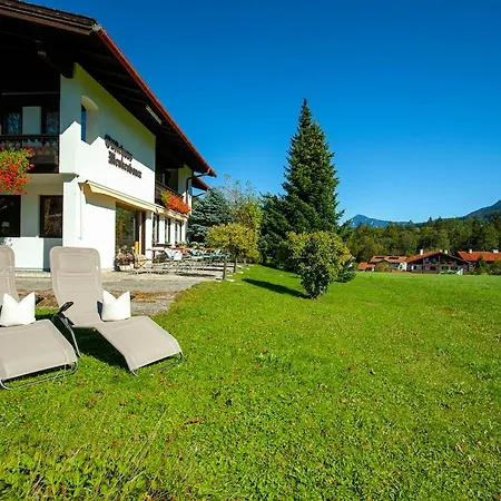 Gaestehaus Menkenbauer Inkl. Chiemgaukarte 3* Ruhpolding