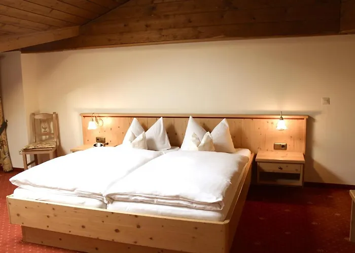 Gaestehaus Menkenbauer Inkl. Chiemgaukarte 3*