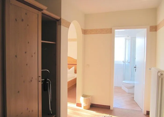 Gaestehaus Menkenbauer Inkl. Chiemgaukarte 3* Ruhpolding