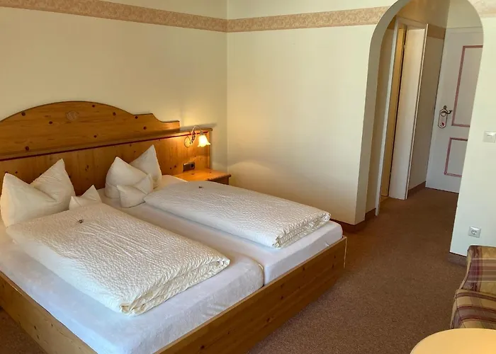 Pensión Gaestehaus Menkenbauer Inkl. Chiemgaukarte 3*