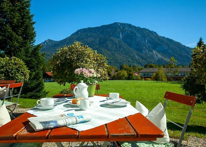 Pensión Gaestehaus Menkenbauer Inkl. Chiemgaukarte Ruhpolding