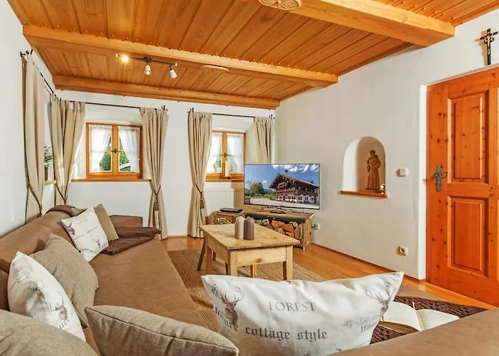 Gaestehaus Menkenbauer Inkl. Chiemgaukarte Pensión Ruhpolding