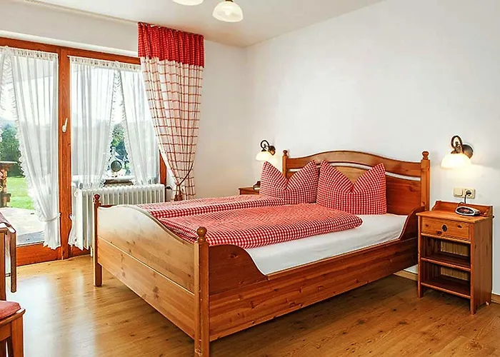 Gaestehaus Menkenbauer Inkl. Chiemgaukarte 3* Ruhpolding