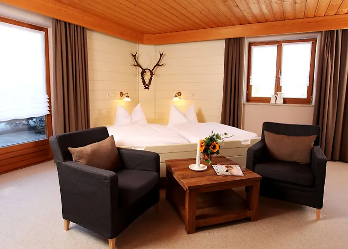 Gaestehaus Menkenbauer Inkl. Chiemgaukarte Pensión 3*