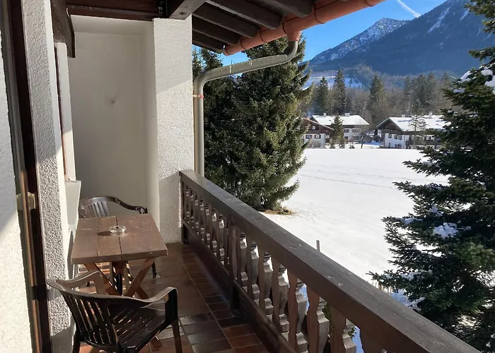 Gaestehaus Menkenbauer Inkl. Chiemgaukarte Ruhpolding